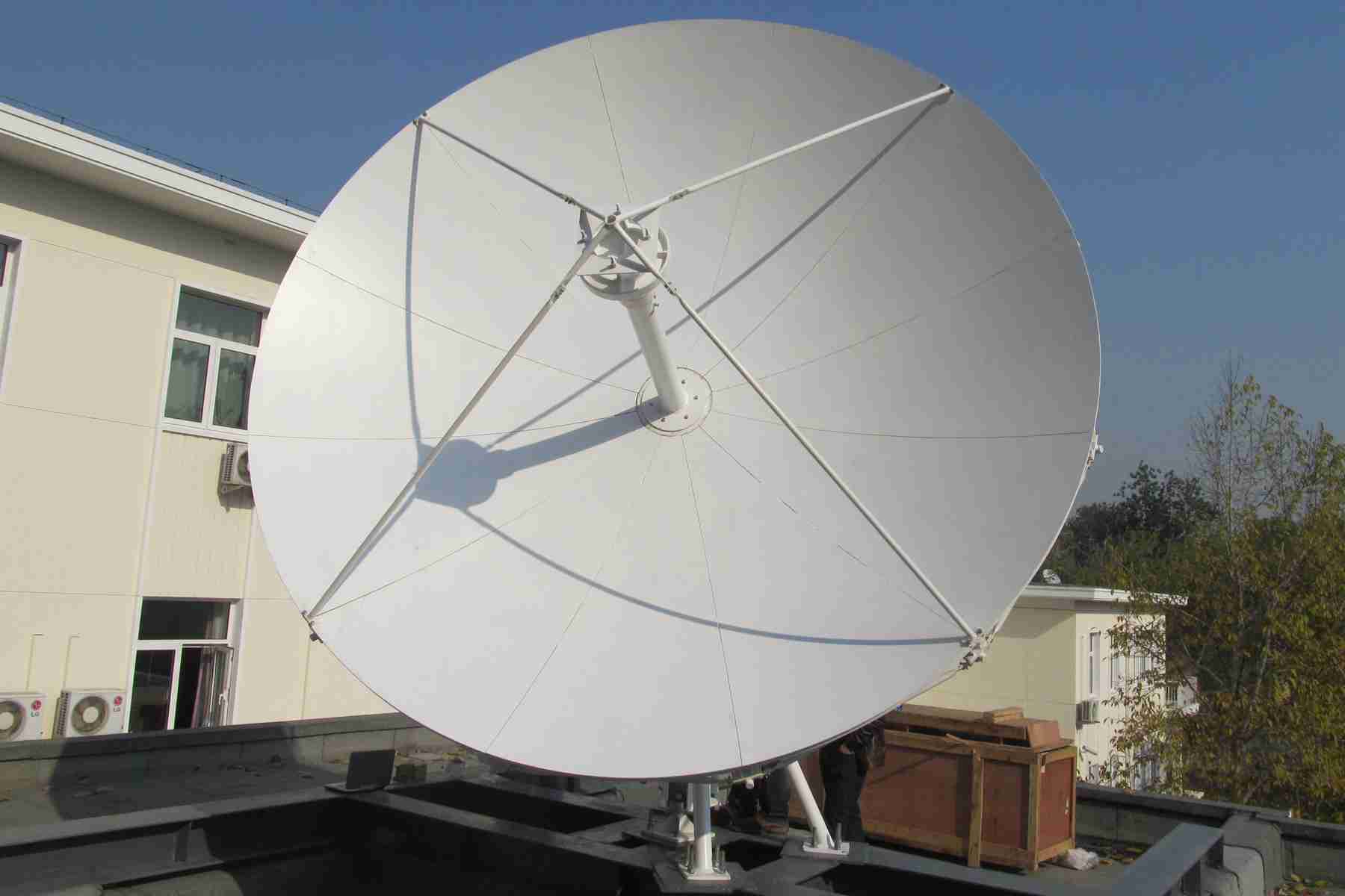 3.7m antenna